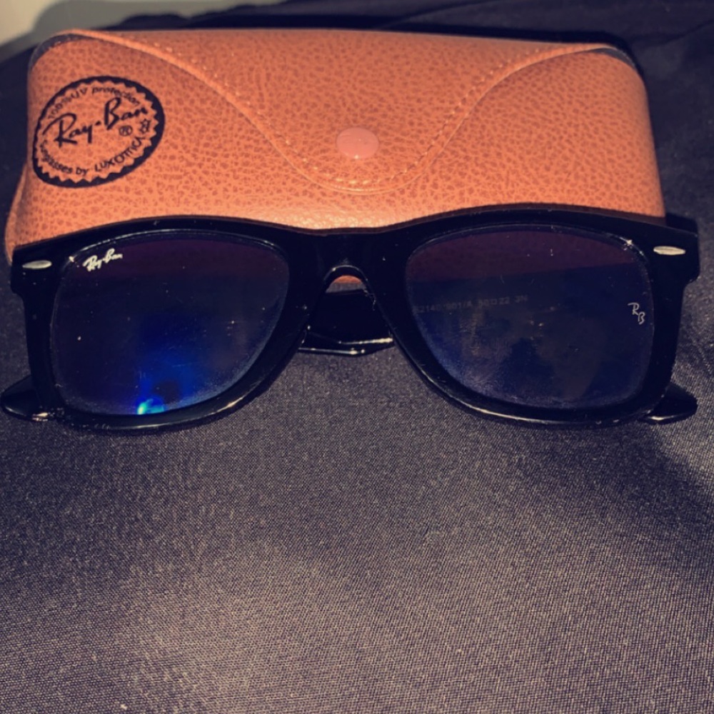 RAY-BAN SUNGLASSES